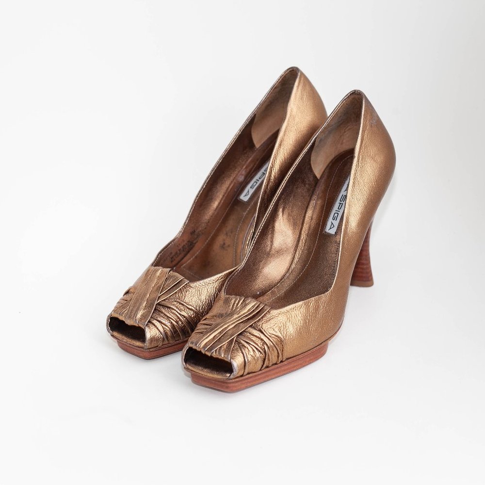 Via Spiga size 8 1/2 bronze colour shoes